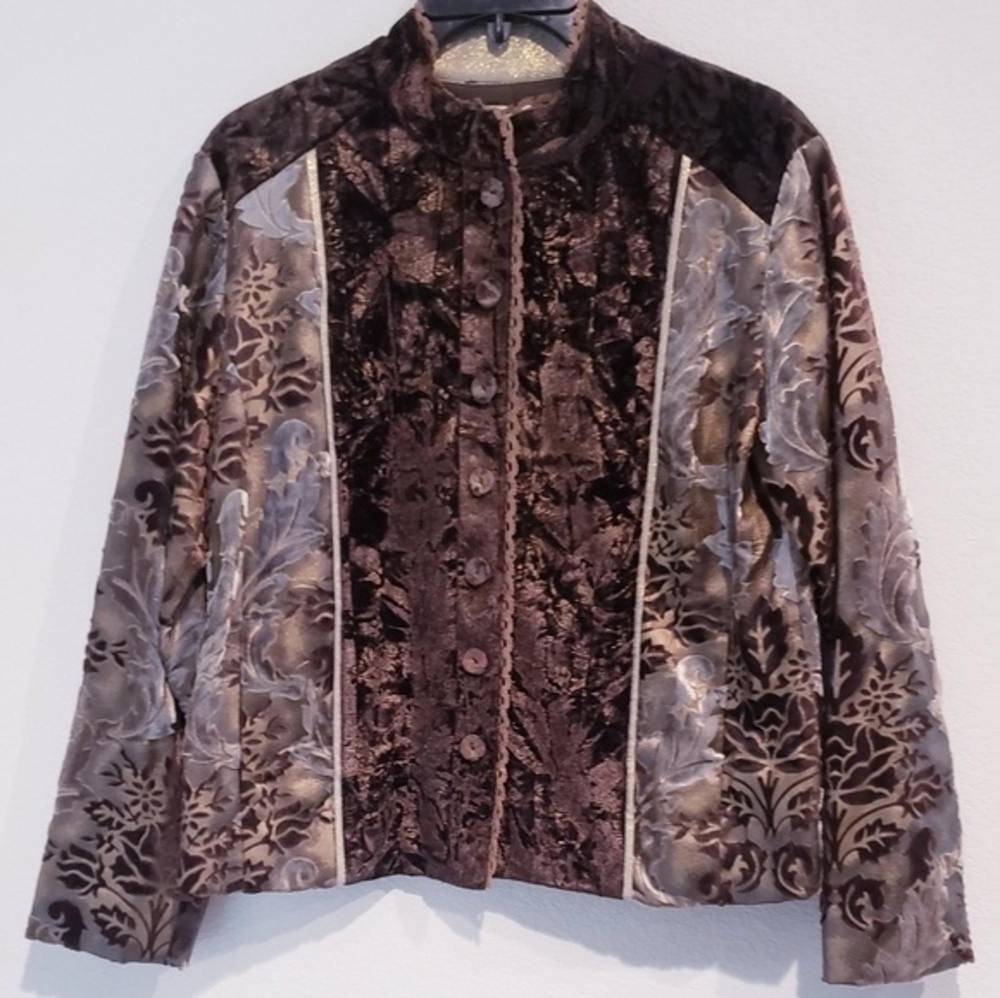 Vintage Chico’s floral crushed velvet blazer jacket size M